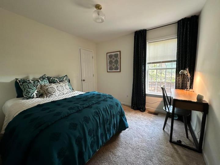 Vine City Home - Duplex - 3 Mins From Gwcc & Mercedes- Benz Stadium แอตแลนตา ภายนอก รูปภาพ