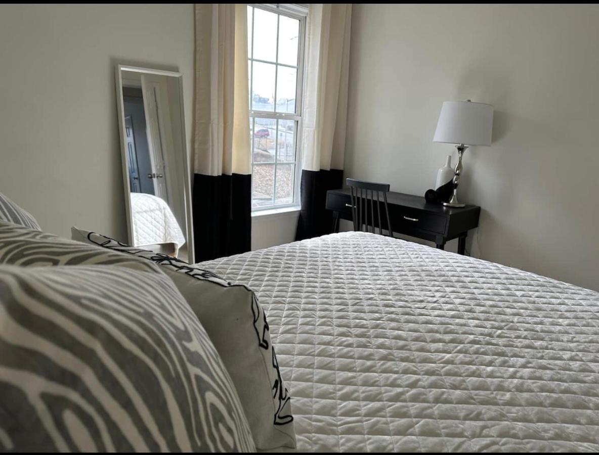 Vine City Home - Duplex - 3 Mins From Gwcc & Mercedes- Benz Stadium แอตแลนตา ภายนอก รูปภาพ