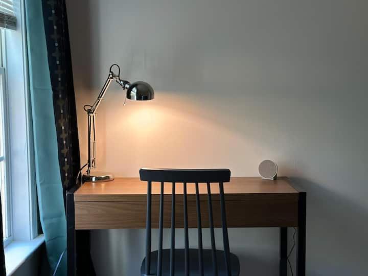 Vine City Home - Duplex - 3 Mins From Gwcc & Mercedes- Benz Stadium แอตแลนตา ภายนอก รูปภาพ
